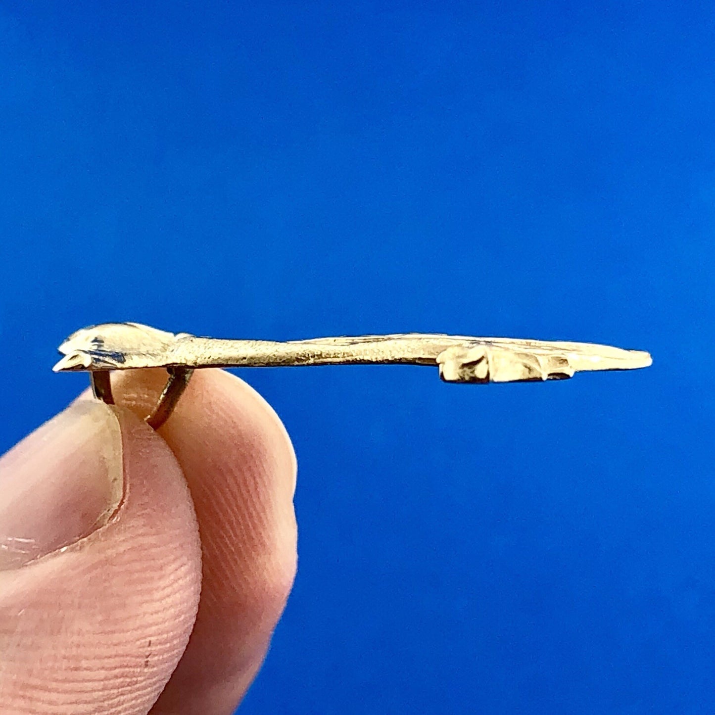 Vintage 14K Yellow Gold Textured Bird Pelican Louisiana State Bird Pendant
