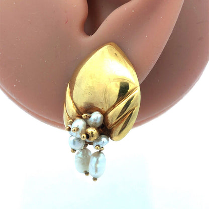 Vintage 18k Yellow Gold White Pearl Cluster Heart Shell Leverback Earrings