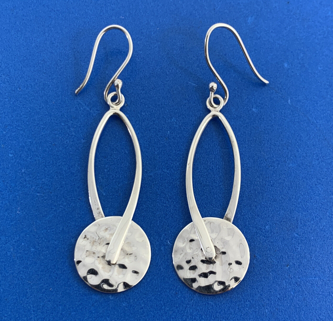Designer ATI 925 Sterling Silver Hammered Disk Dangle Drop Hook Earrings