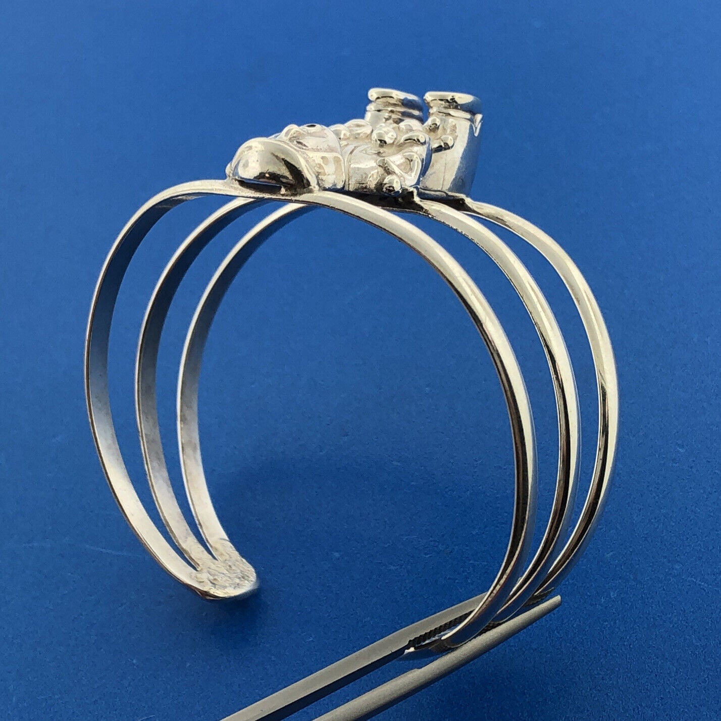 Carol Felley Pueblo 925 Sterling Silver Storyteller Doll Statement Cuff Bracelet