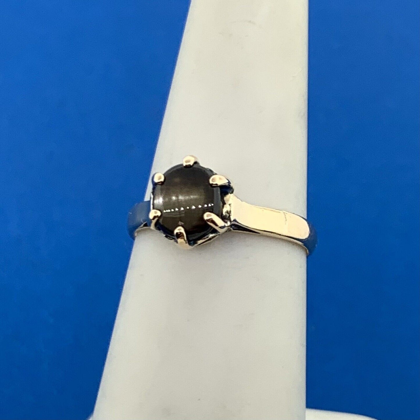 14K Yellow Gold Black Star Sapphire Solitaire Cocktail Ring