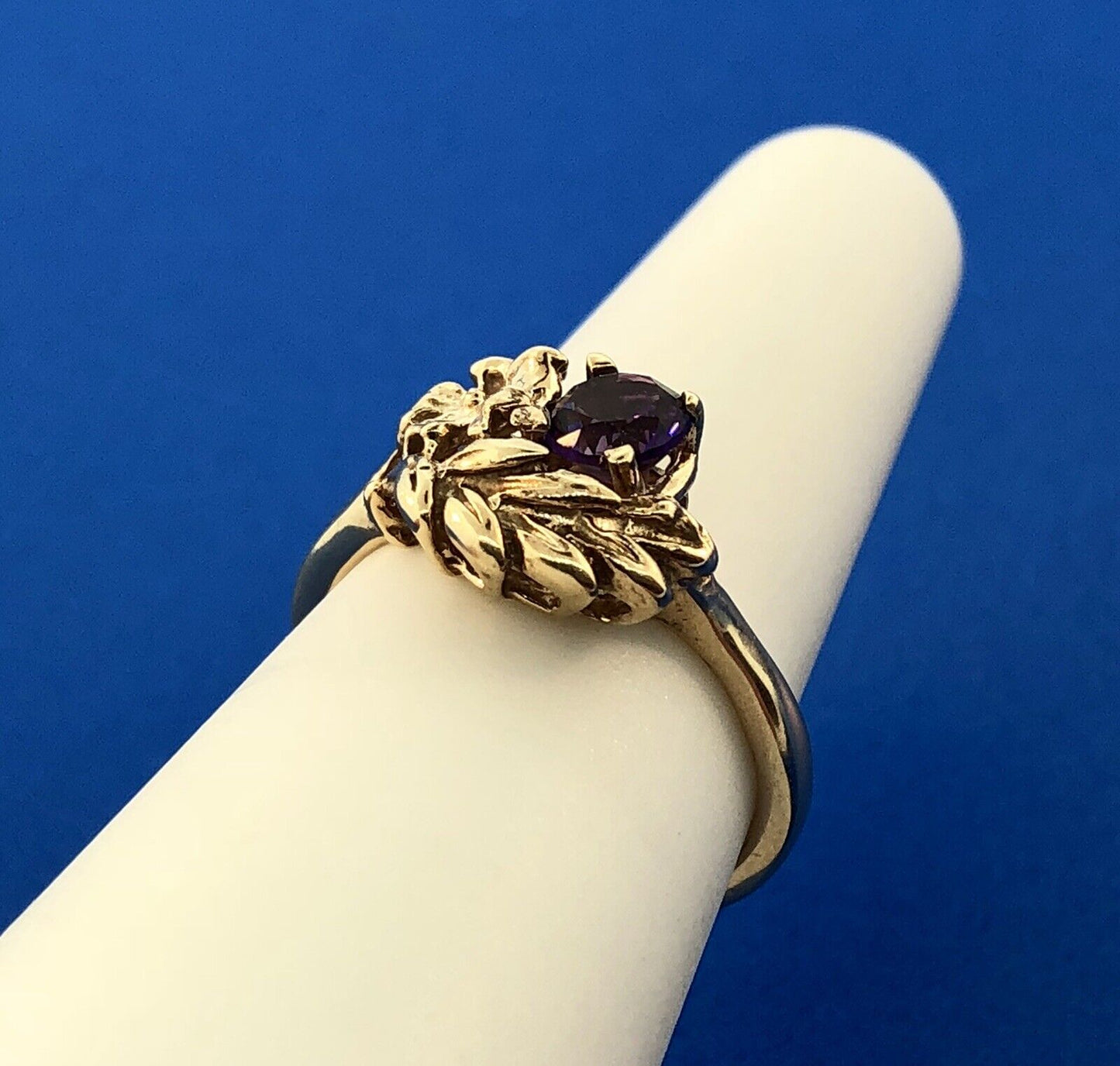 Art Deco 14K Yellow Gold Amethyst Floral Leaf Grecian February Anniversary Ring