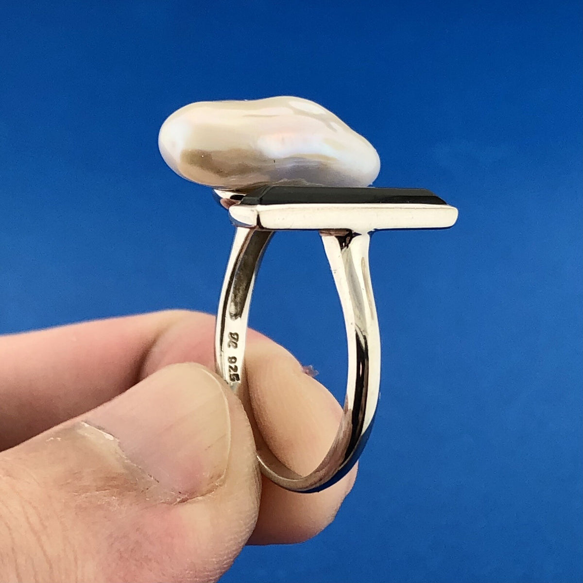 Retro Modernist 925 Sterling Silver Freshwater Pearl Hematite Adjustable Ring