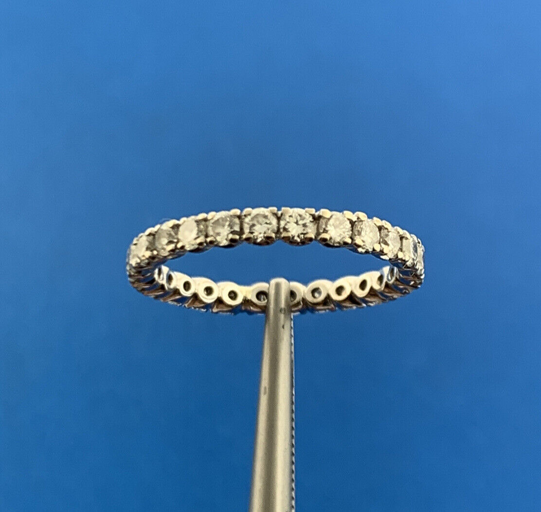 SPARR 18K White Gold Diamond Infinity Eternity Anniversary Band Ring