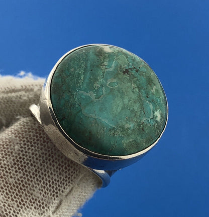 Stunning Sterling Silver 925 Circle Cabochon Turquoise Statement Size 8 Ring