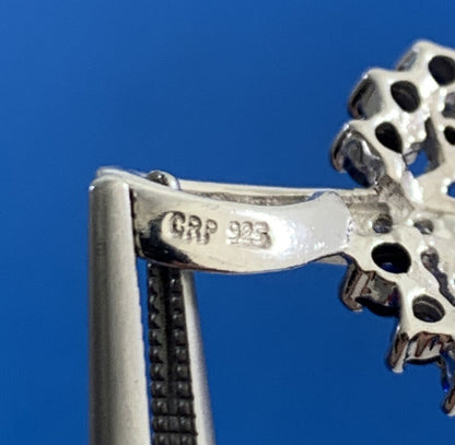 Designer GRP Blue Sapphire Diamond 925 Sterling Silver Leaf Nature Pendant