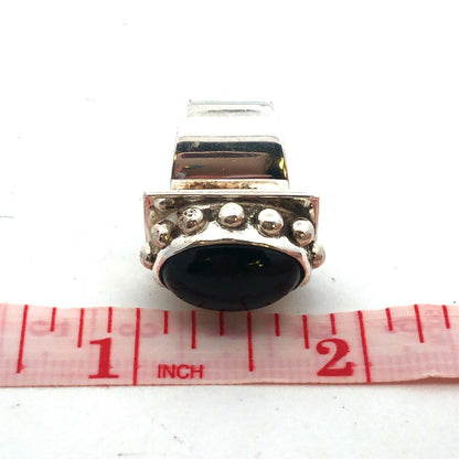 Vintage 925 Sterling Silver Oval Black Onyx Beaded Detail Statement Ring