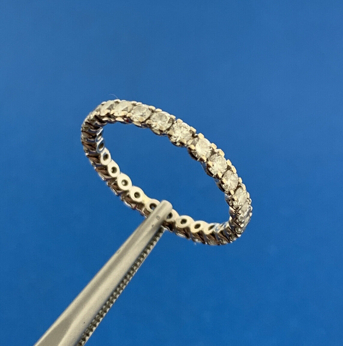 SPARR 18K White Gold Diamond Infinity Eternity Anniversary Band Ring