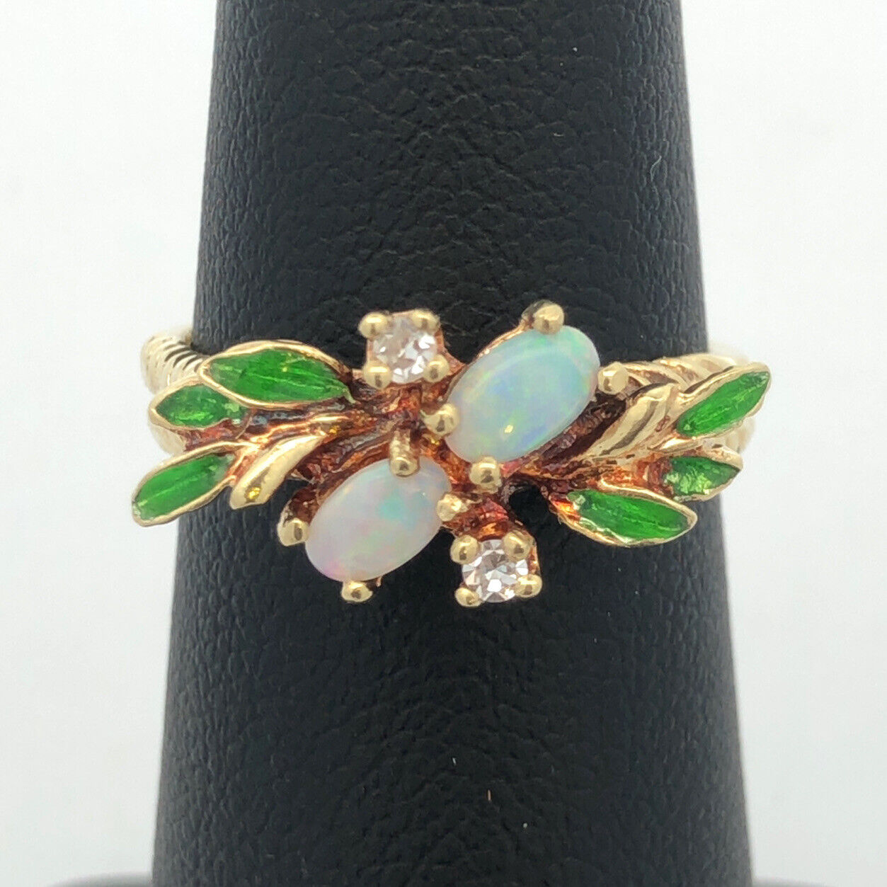 Vintage 14K Yellow Gold Opal and Diamond Accent Green Enamel Leaf Design Ring