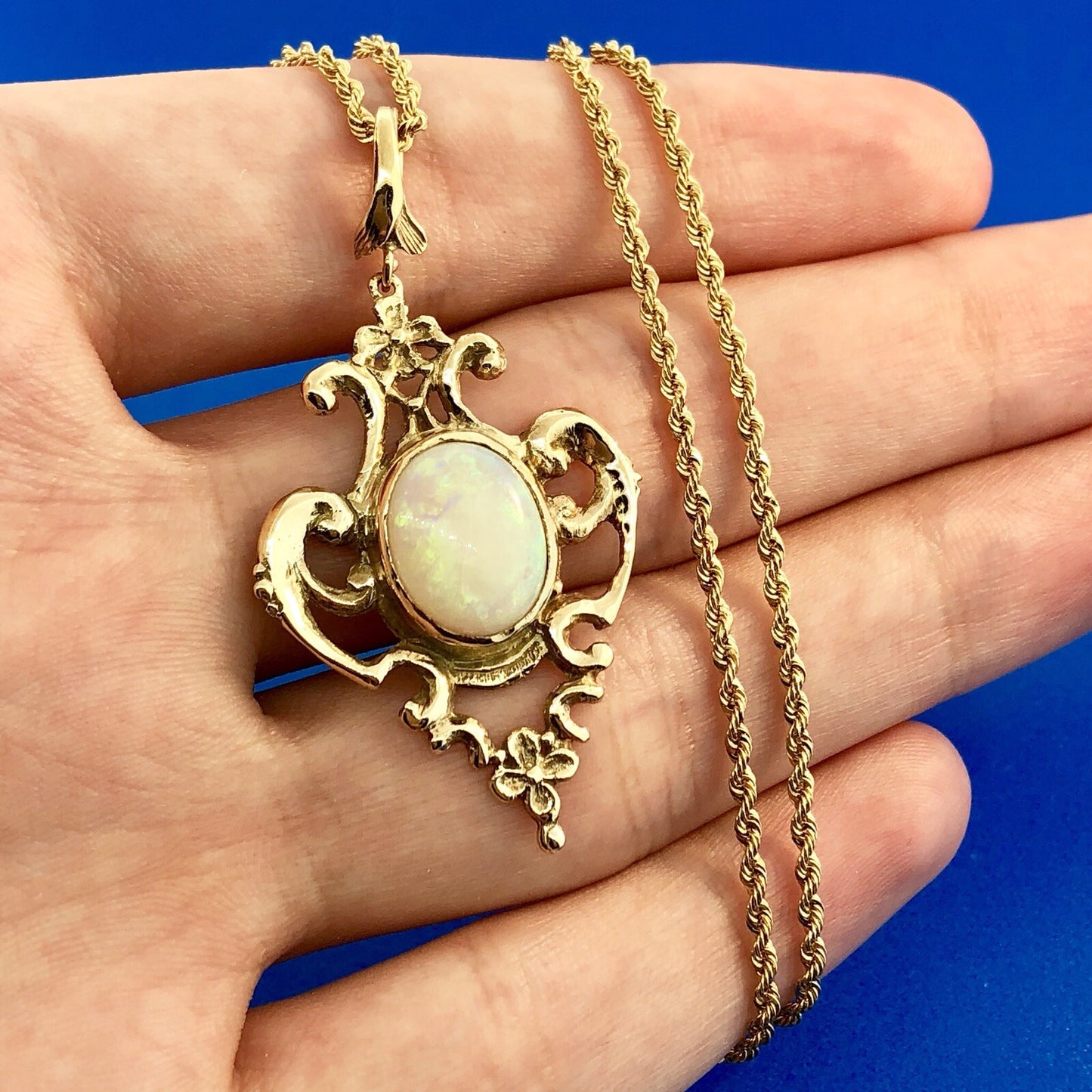 Vintage 14K Yellow Gold Opal Open Scroll Work October Statement Pendant Necklace