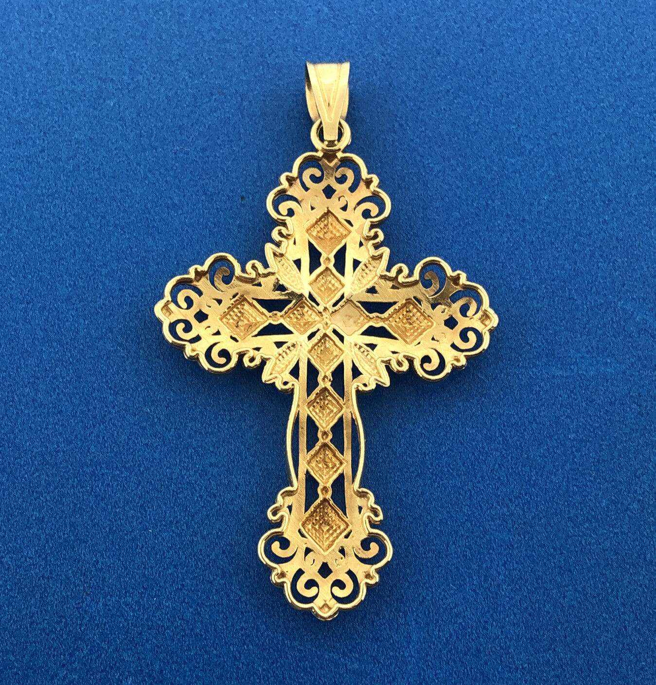 Gorgeous 14k Yellow Gold Openwork Filigree Religious Faith Cross Dangle Pendant