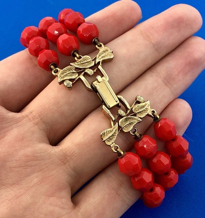 Vintage Gold Tone Red Jet Bead Three Strand Leaf Motif Link Bracelet