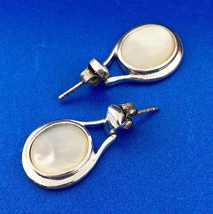 Designer SU 925 Sterling Silver Mother Of Pearl Oval Disc Drop Dangle Earrings
