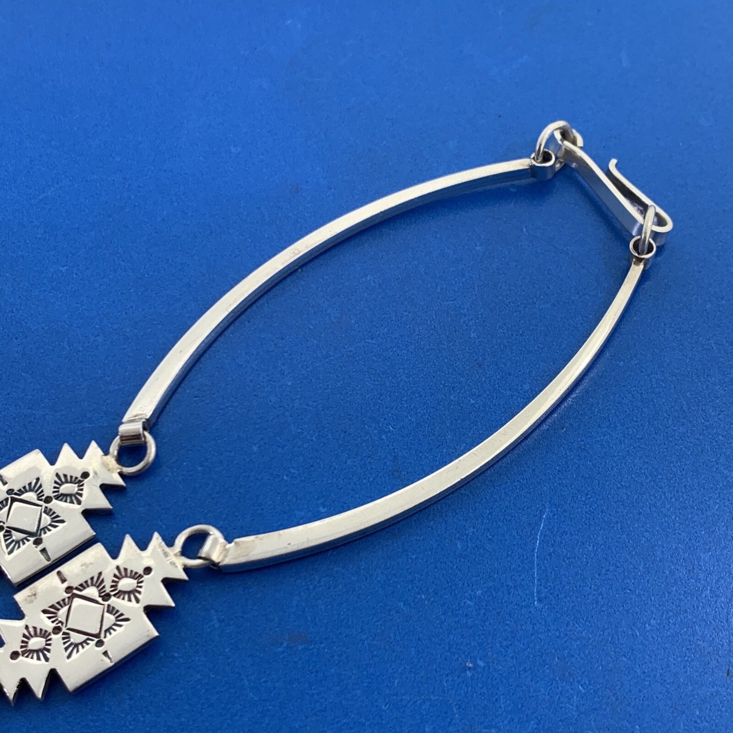 Native American 925 Sterling Silver Concho Bear Statement Storyteller Necklace