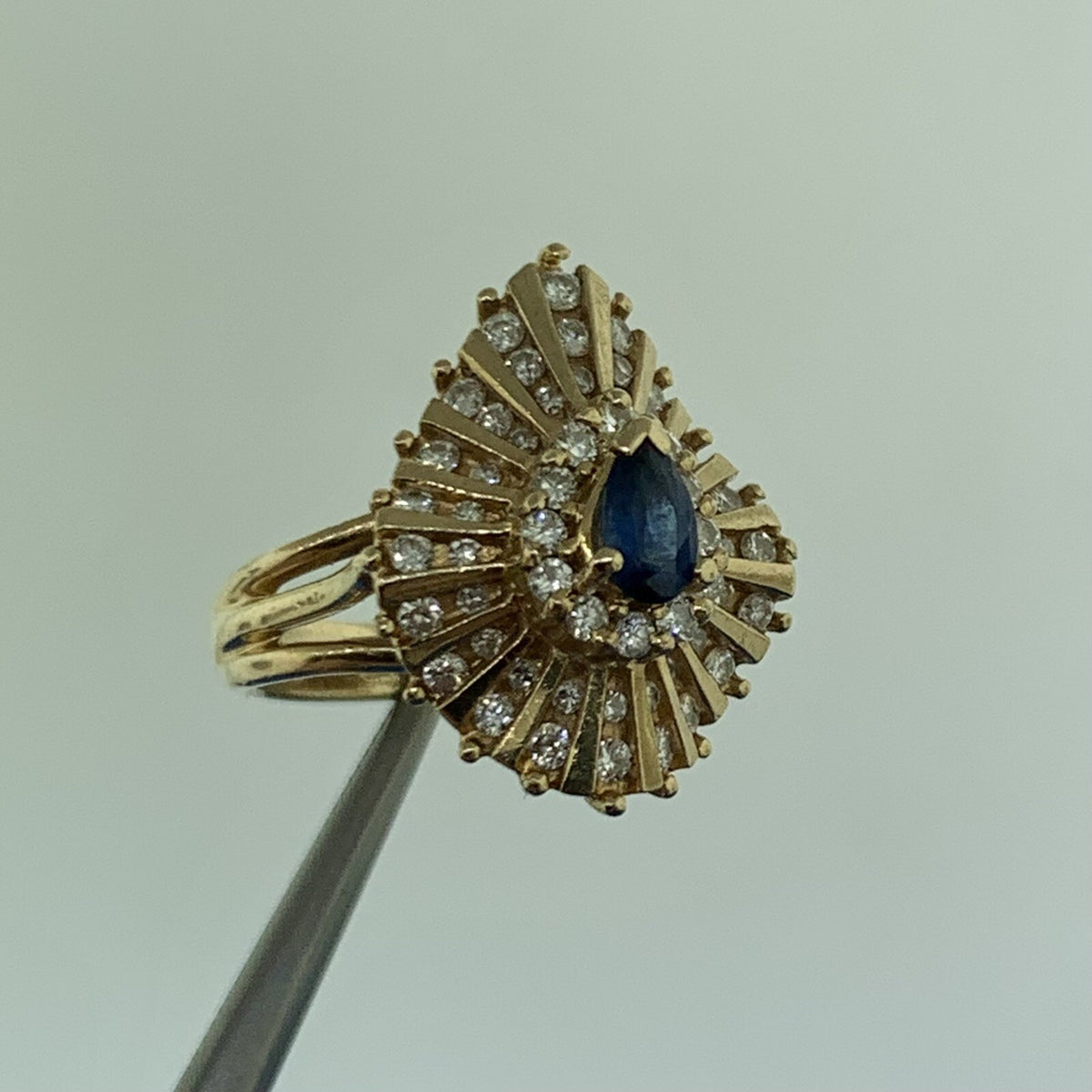 Designer 14K Yellow Gold Sapphire Diamond Cluster Statement Cocktail Ring