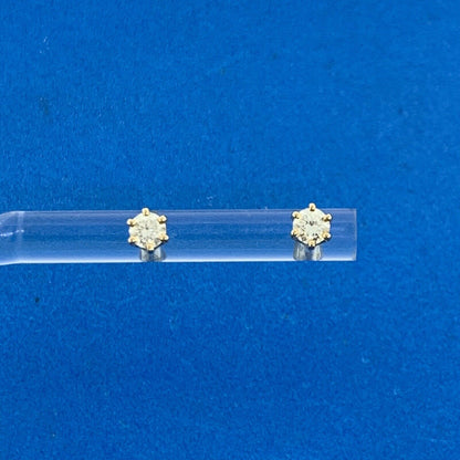 14K Yellow Gold Round Diamond Buttercup Stud Starter Earrings