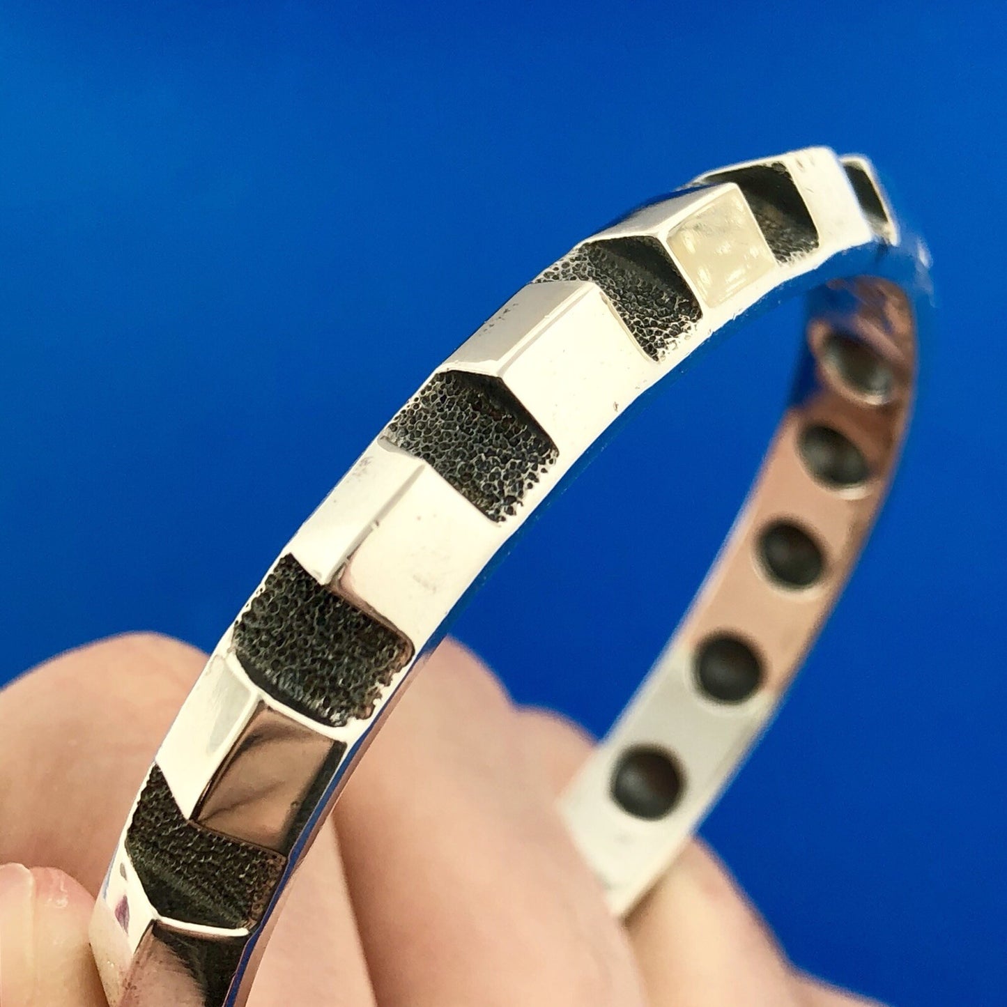 Rare Mignon Faget 925 Sterling Silver Rotated Dentils Stackable Cuff Bracelet