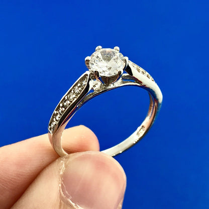 Spectacular 925 Sterling Silver Cubic Zirconium Diamond Accent Engagement Ring