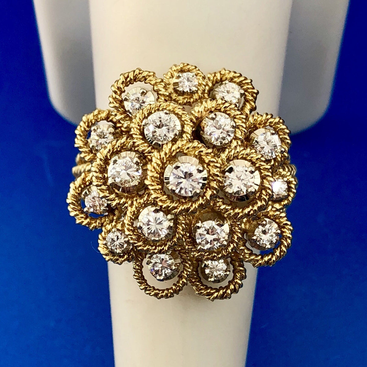 Stunning 18K Yellow Gold Diamond Floral Cluster Empire Setting Statement Ring