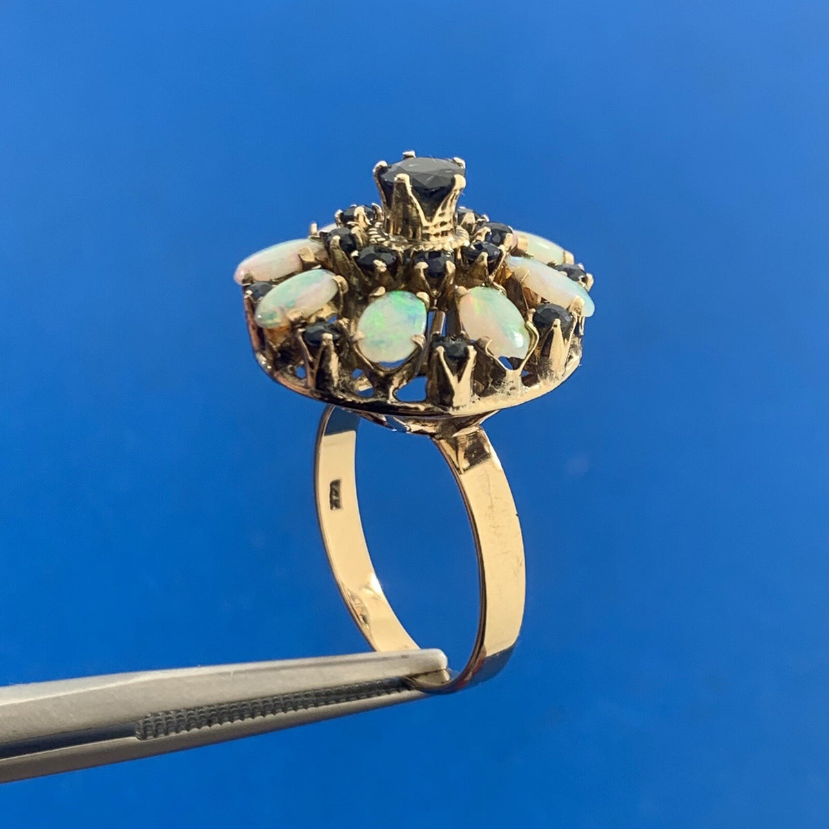 Estate 14K Yellow Gold Sapphire Opal Princess Empire Stacked Dome Cocktail Ring