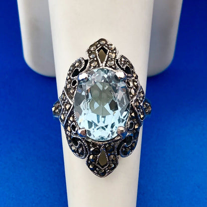 Estate 925 Sterling Silver Oval Blue Topaz Marcasite December Anniversary Ring