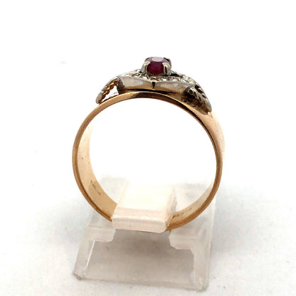 14K Yellow Gold Ruby Diamond Etruscan Style Tapered Cocktail Anniversary Ring