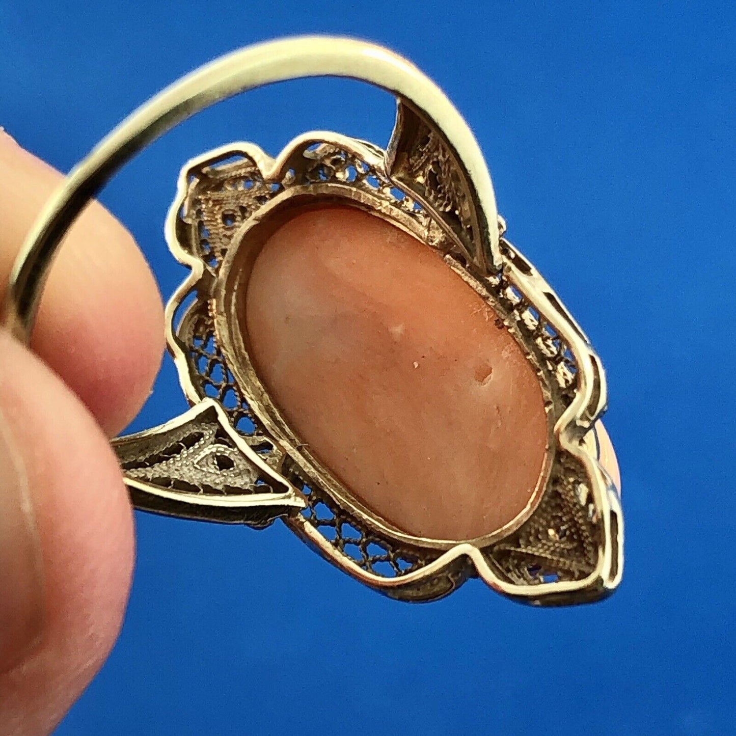 Victorian 14K Yellow Gold Carved Pink Cameo Filigree Statement Finger Ring