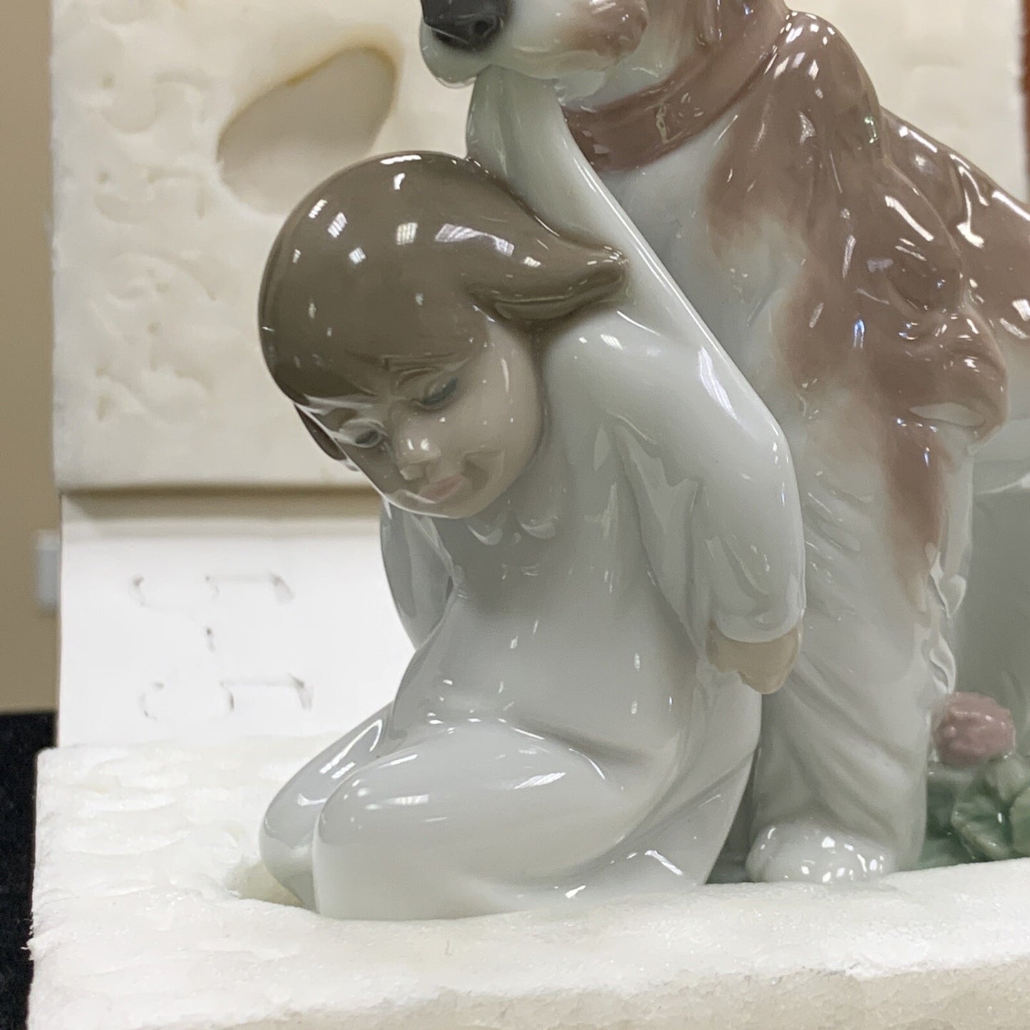 1998 Lladro Safe And Sound Terrier Child Retired Porcelain Figurine #6556 NIB