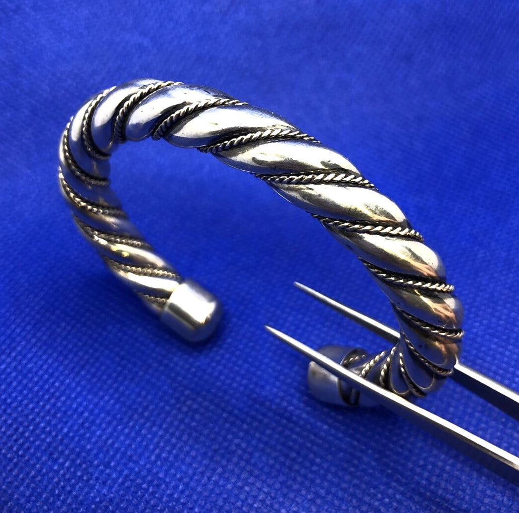 Designer MWS 925 Sterling Silver Twist Rope Design Open Cuff Bracelet