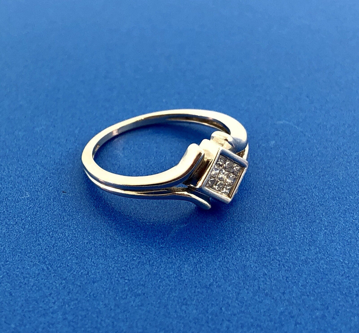 Modernist 14K White Gold Diamond Tension Set Princess Engagement Promise Ring