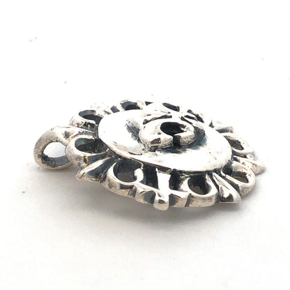 925 Sterling Silver Fleur De Lis Oval Pendant