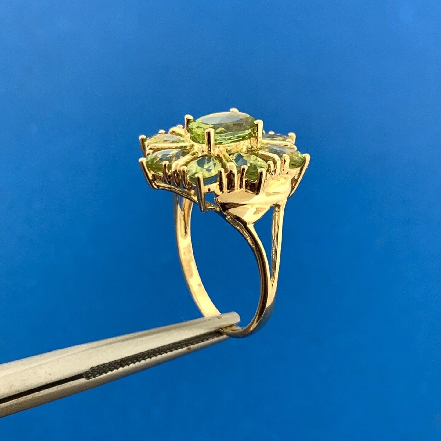 10K Yellow Gold Cluster Peridot Cocktail Statement Ring