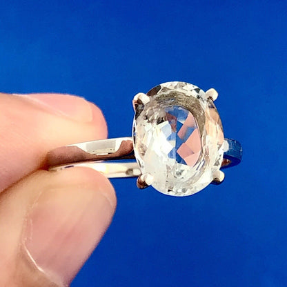 Stunning 14K White Gold Oval Cubic Zirconia CZ Solitaire Engagement Ring
