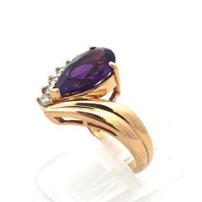 Gorgeous Modern 14k Yellow Gold Pear Cut Amethyst Diamond Accent Ring Size 5.75