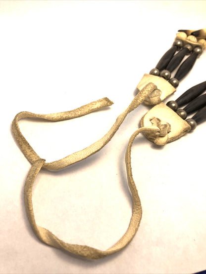 Vintage Native American White Leather Onyx Silver Plated Resin Bead Necklace