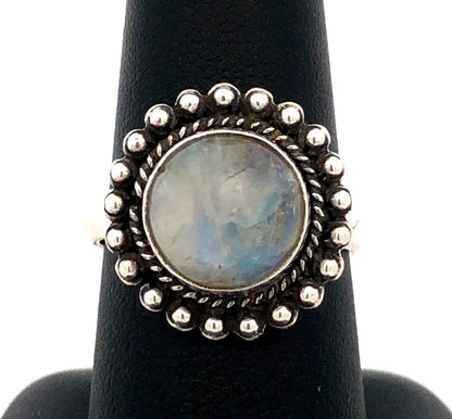 Vintage 925 Sterling Silver Round Cabochon Moonstone Solitaire Ring