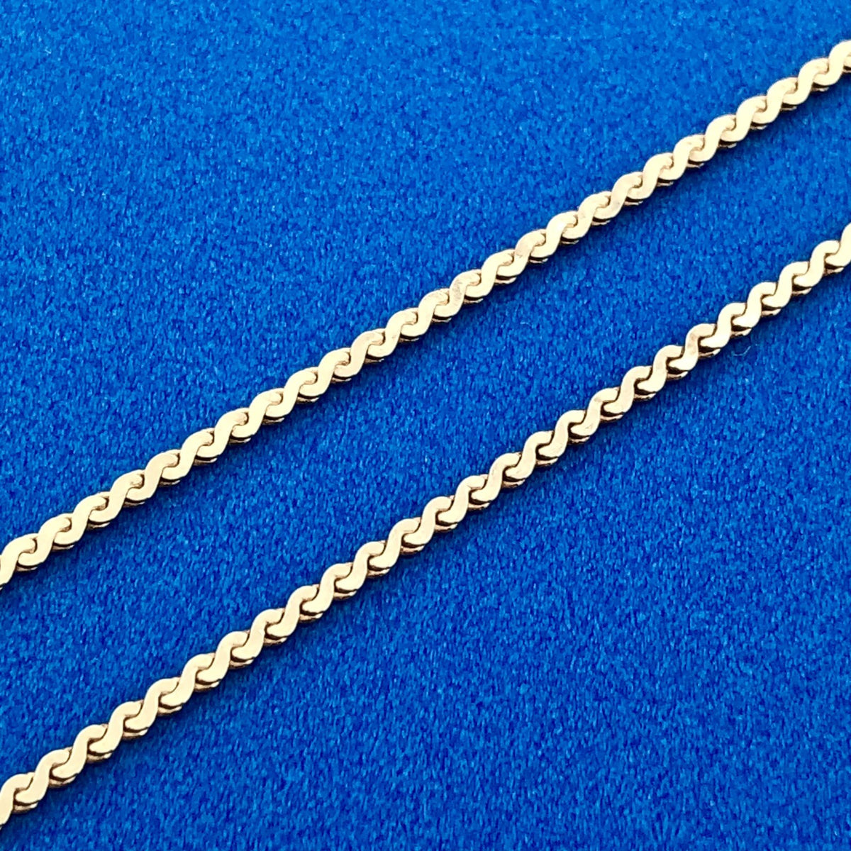 Stunning Sterling Silver 925 Cabochon Larimar Triangular S Link 15" Necklace