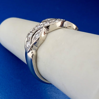Mid Century 14K White Gold Diamond Modernist Entwined Wave Wedding Band Ring