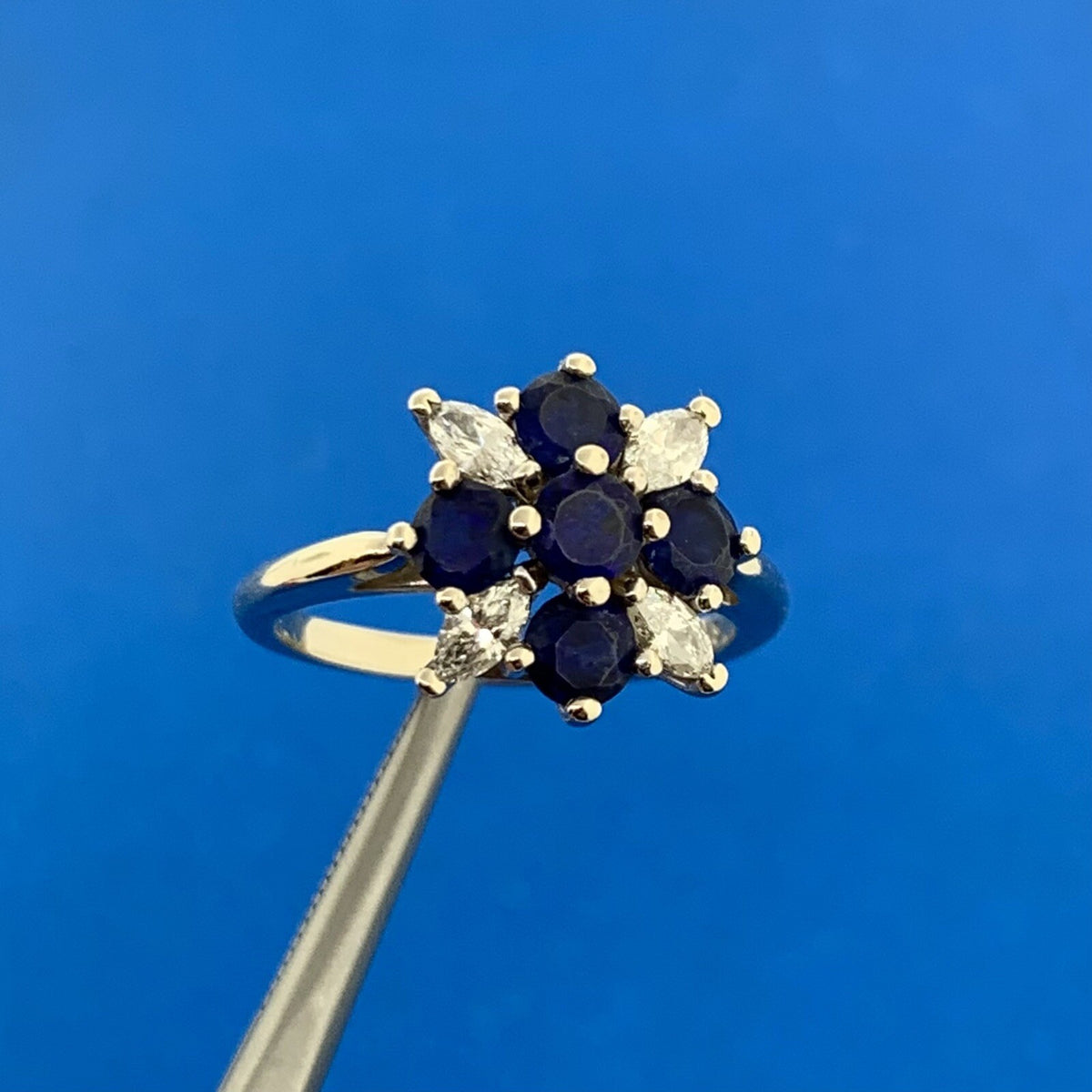Designer 14K White Gold Sapphire Diamond Floral Cluster Cocktail Ring