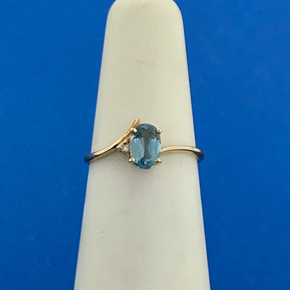 Designer 14K Yellow Gold Oval Blue Topaz Diamond Accent Size 4.5 Ring