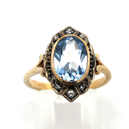 Vintage 925 Sterling Silver Gold Vermeil Oval Blue Cubic Zirconia Accented Ring