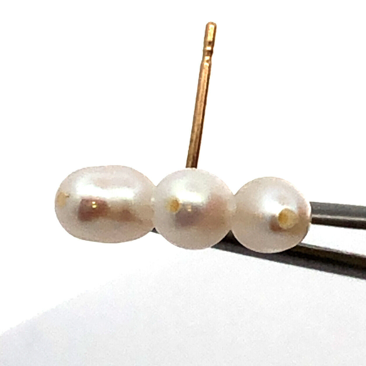 Designer ZZ 14K Yellow Gold Three Oval Pearl Drop Stud Earrings