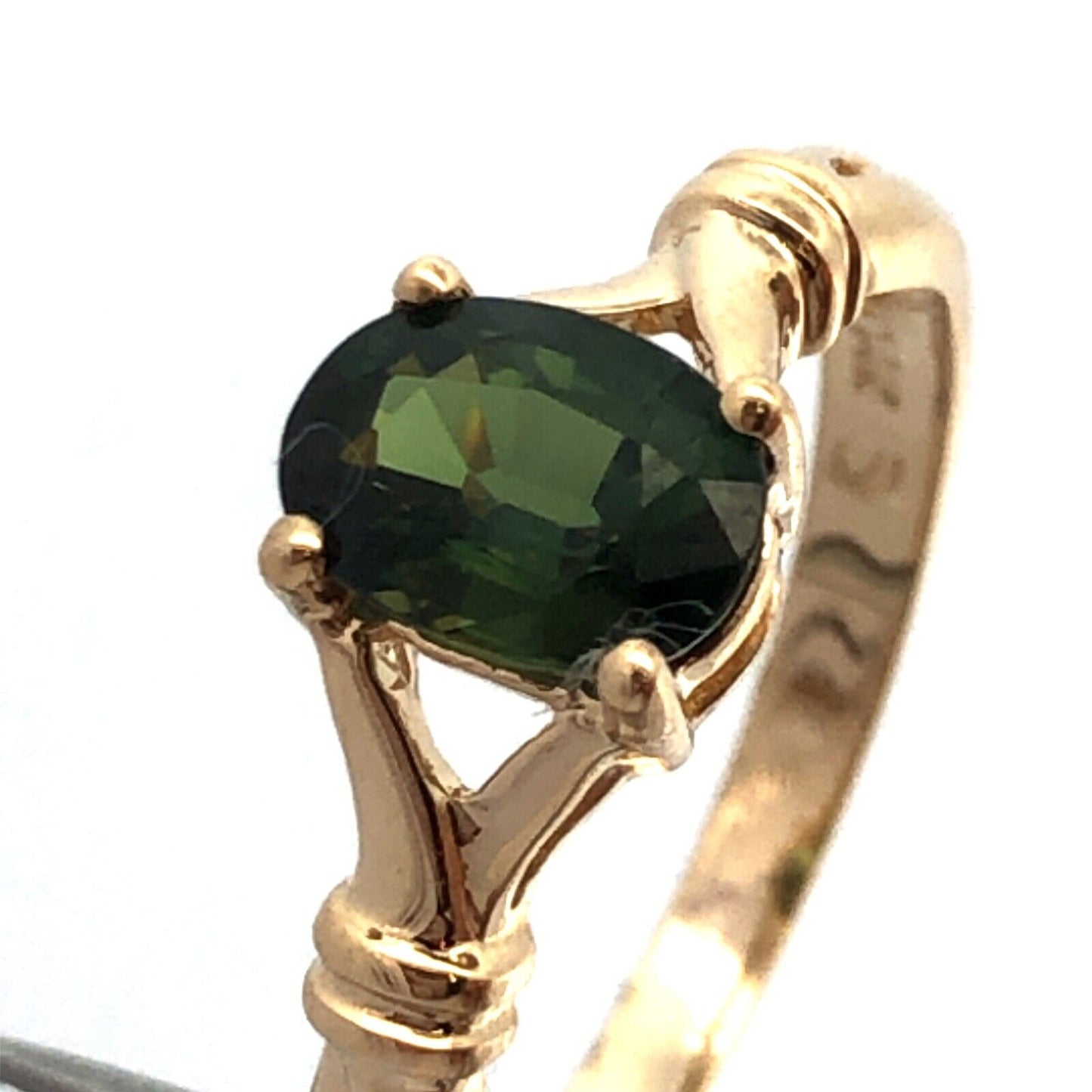 Designer 14K Yellow Gold Oval Green Tourmaline Solitaire  Anniversary Ring