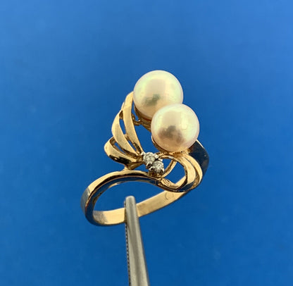 Estate 14K Yellow Gold Pearl Diamond Accented Modernist June Anniversary Ring