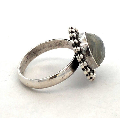 Vintage 925 Sterling Silver Round Cabochon Moonstone Solitaire Ring