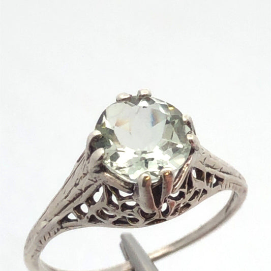 Vintage 14K White Gold Green Amethyst Prasiolite Solitaire Filigree Detail Ring