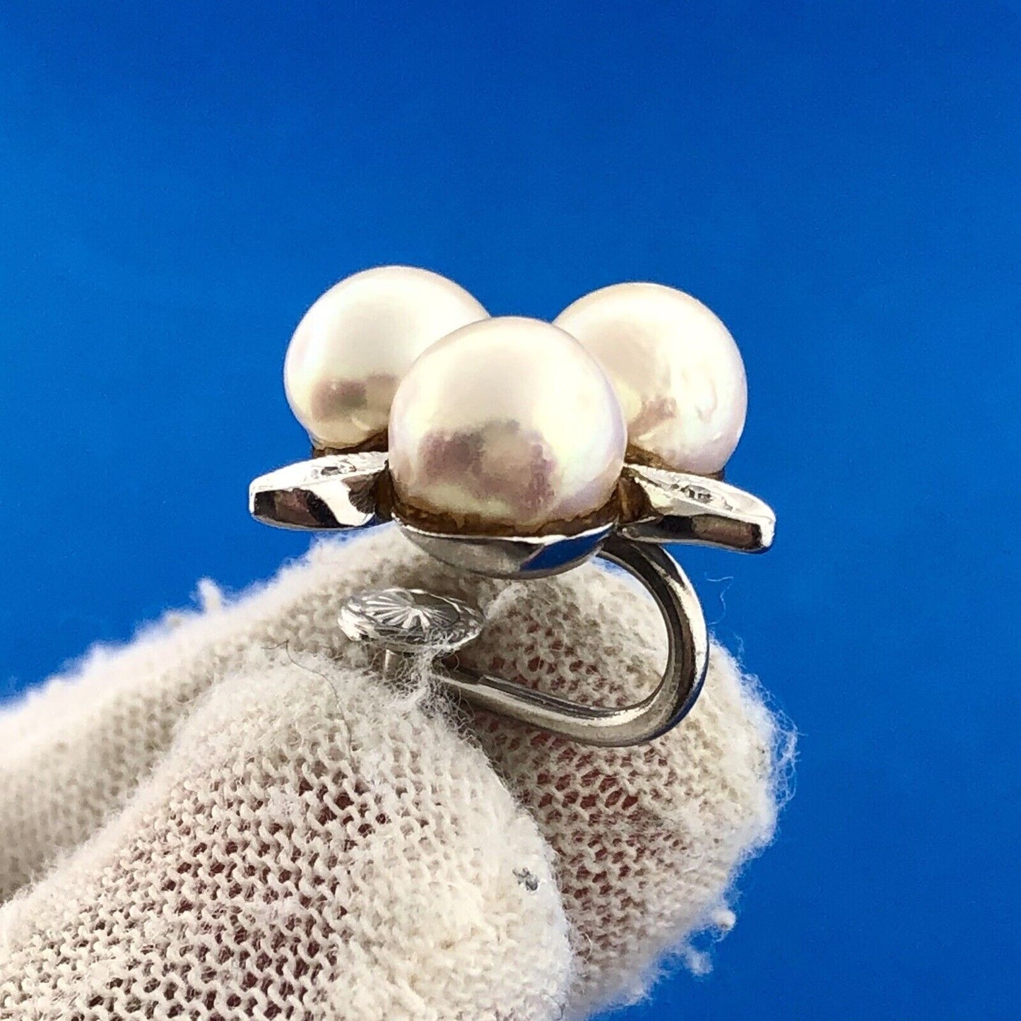 Mid Century Glamorous 14K White Gold Pearl Diamond Bridal Screw Clip Earrings
