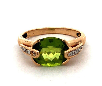 Designer MEDA 14K Yellow Gold Oval Green Peridot Diamond August Birthstone Ring