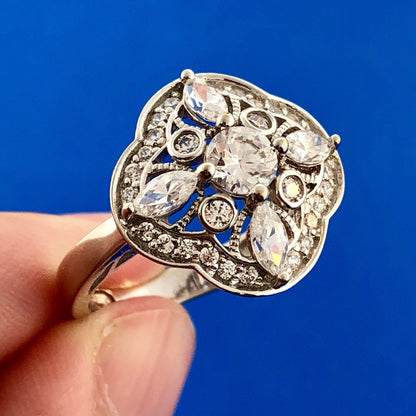 Stunning 14K White Gold Cubic Zirconia CZ Floral Cluster Engagement Dinner Ring