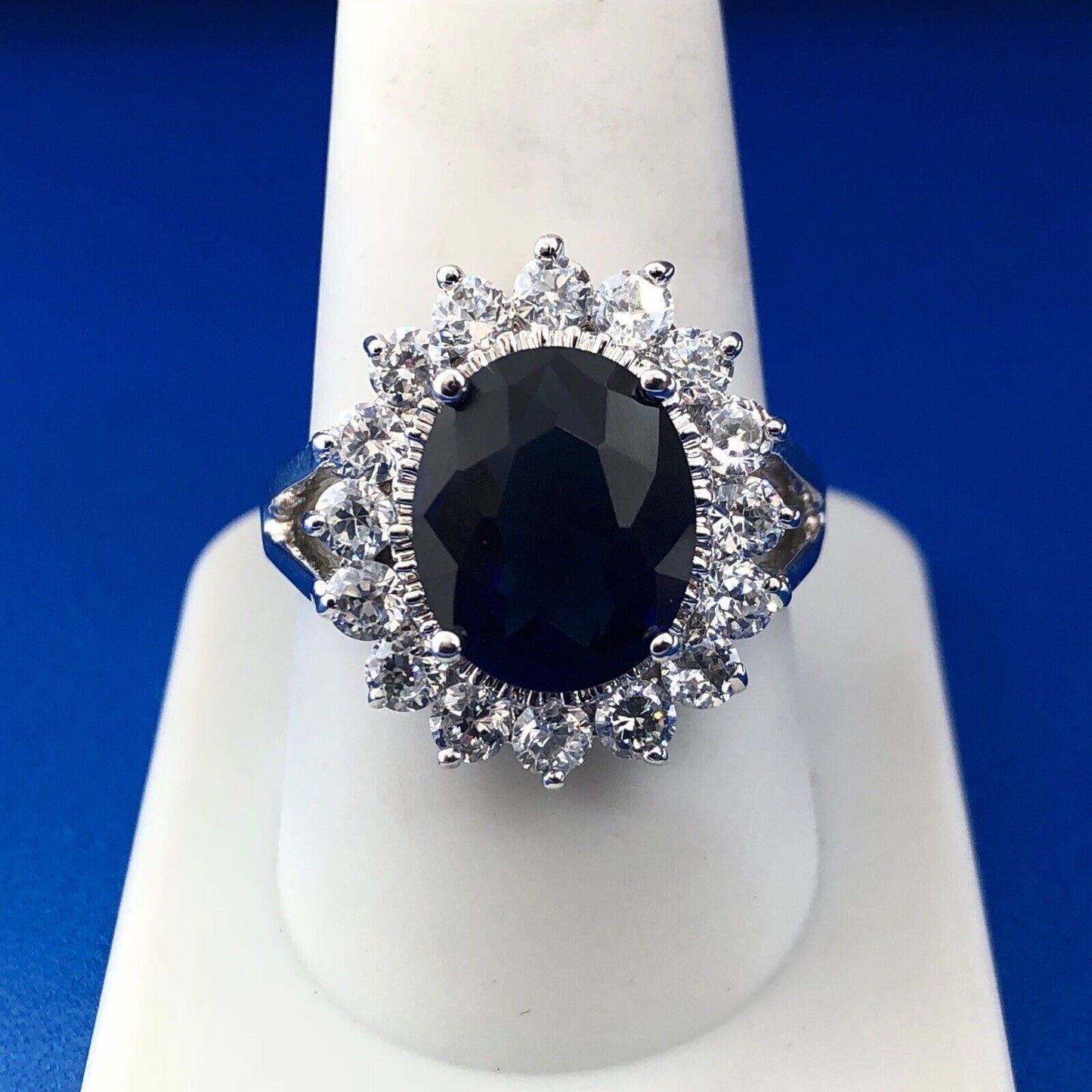 Sterling Silver 925 Blue White Cubic Zirconia CZ Statement Fashion Cocktail Ring